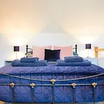 The Old Tackroom, Luxury Barn