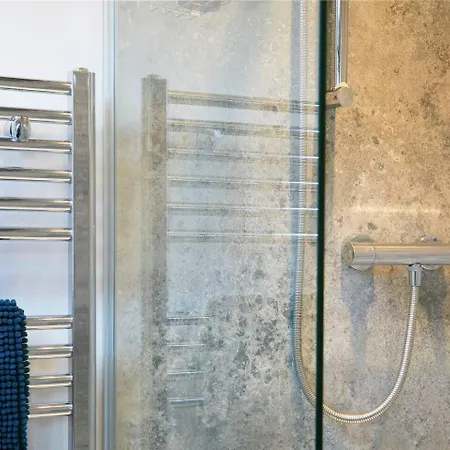 Дом отдыха The Old Tackroom, Luxury Barn